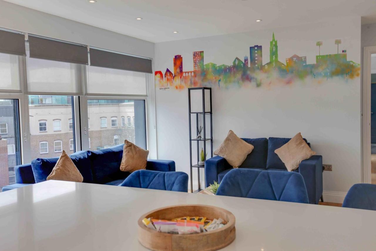 צ'למספורד New London Life Executive Apartments מראה חיצוני תמונה