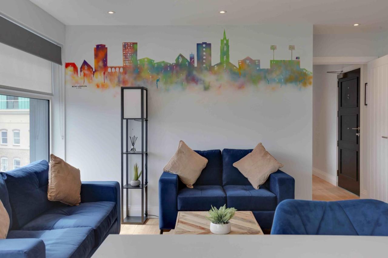 צ'למספורד New London Life Executive Apartments מראה חיצוני תמונה