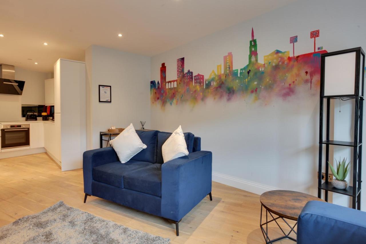 צ'למספורד New London Life Executive Apartments מראה חיצוני תמונה