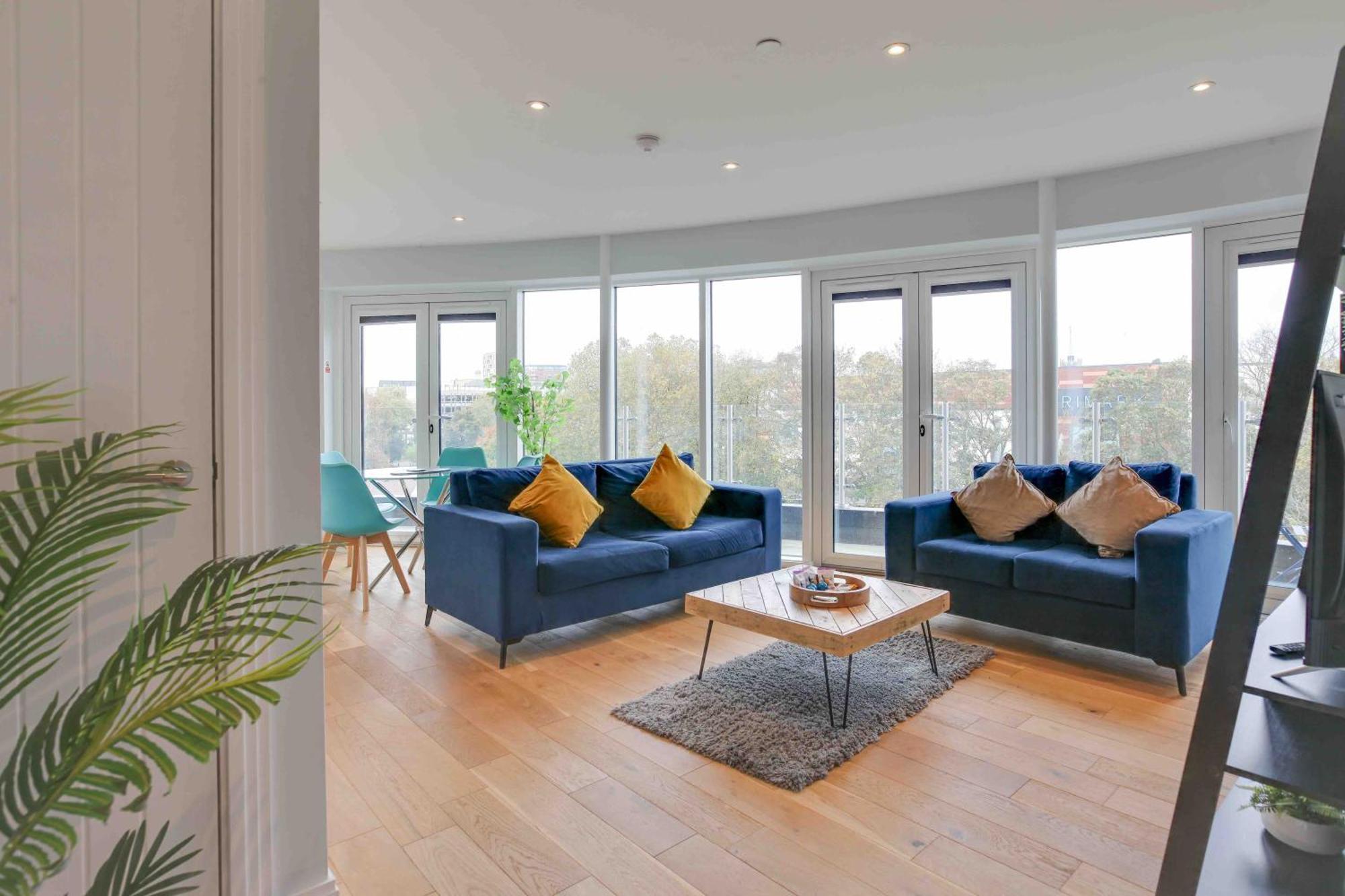 צ'למספורד New London Life Executive Apartments מראה חיצוני תמונה